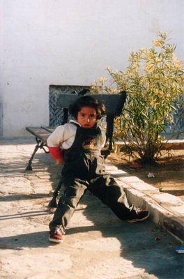 Dziecko na ulicach Sousse