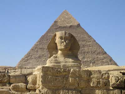 Sfinks i piramidy w Gizie
